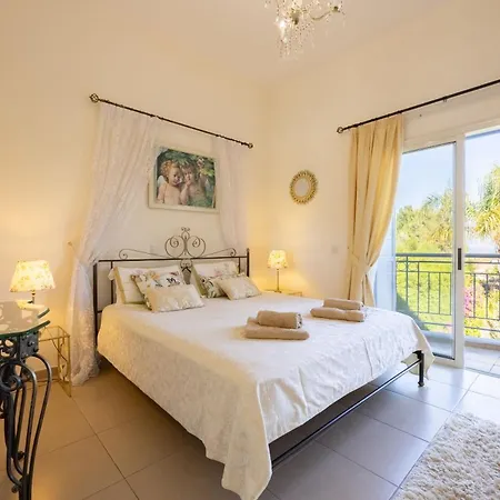 Villa Aria