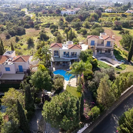Villa Aria