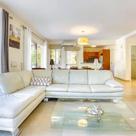 Villa Aria *