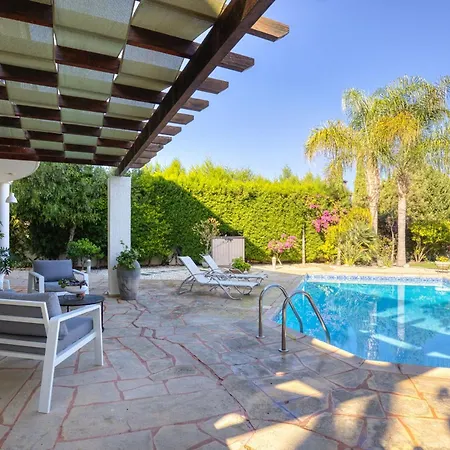 Aria Villa *
